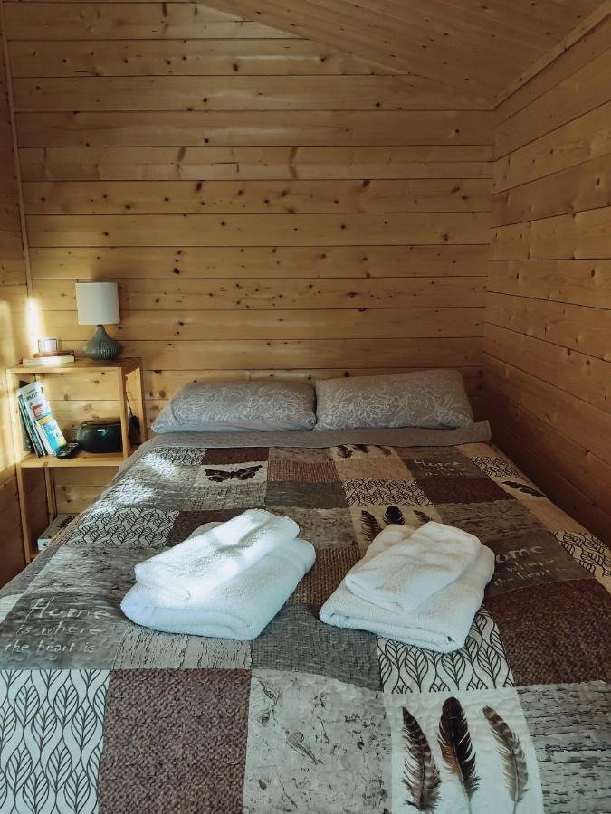 Bakkakot 2 - Cozy Cabins In The Woods آكيورِيْري المظهر الخارجي الصورة